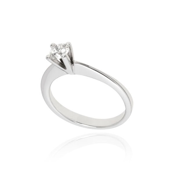 0.31 Karat Pırlanta Tektaş Yüzük