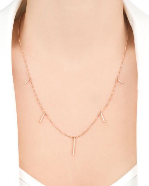 Pırlanta Kalp Figürlü Sallantılı Tasarım Kolye