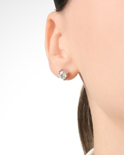 Pırlanta Tektaş Küpe