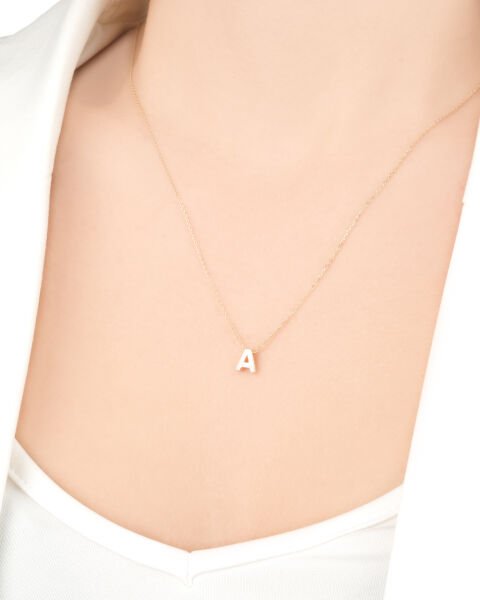14 Ayar Altın A Harfi Kadın Kolye