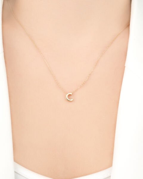 14 Ayar Altın  C Harfi Kadın Kolye