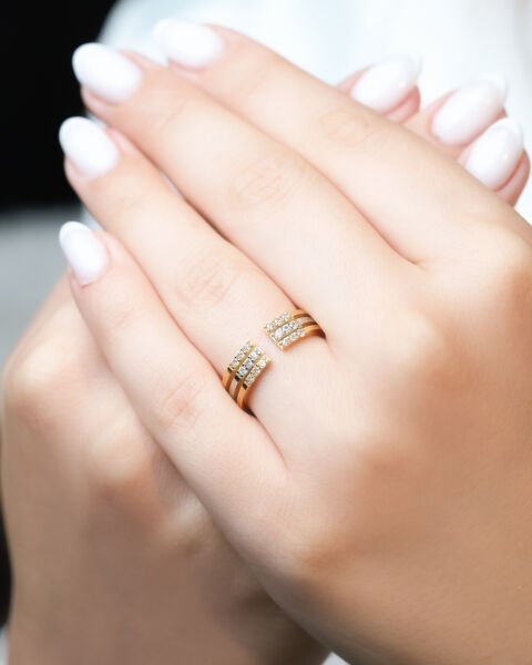 14 Ayar Altın İki Renk Taşlı Kadın Alyans