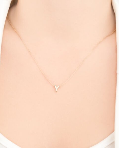14 Ayar Altın Y Harfi Kadın Kolye