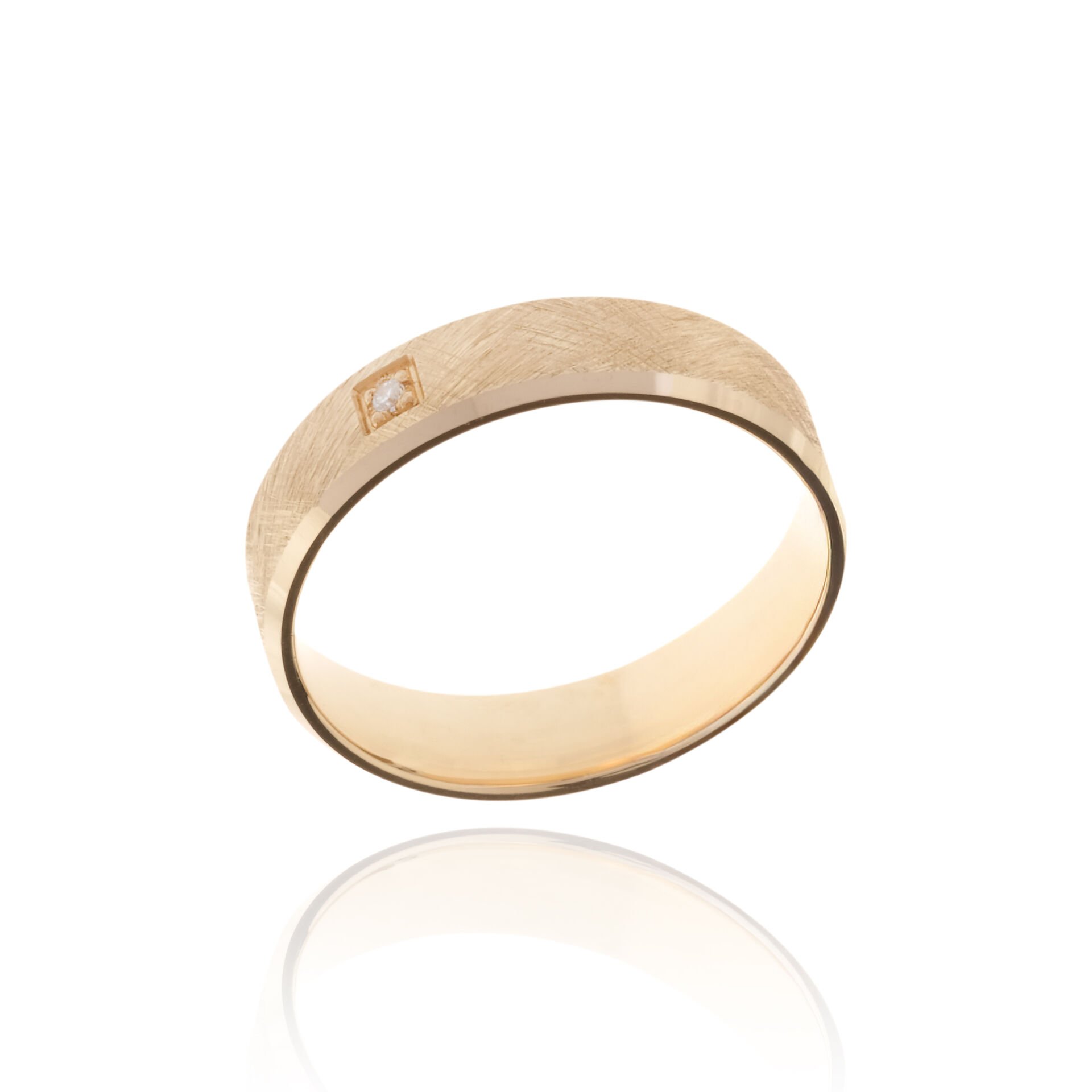 14 Ayar Altın Mat Kare Taşlı Kadın Alyans