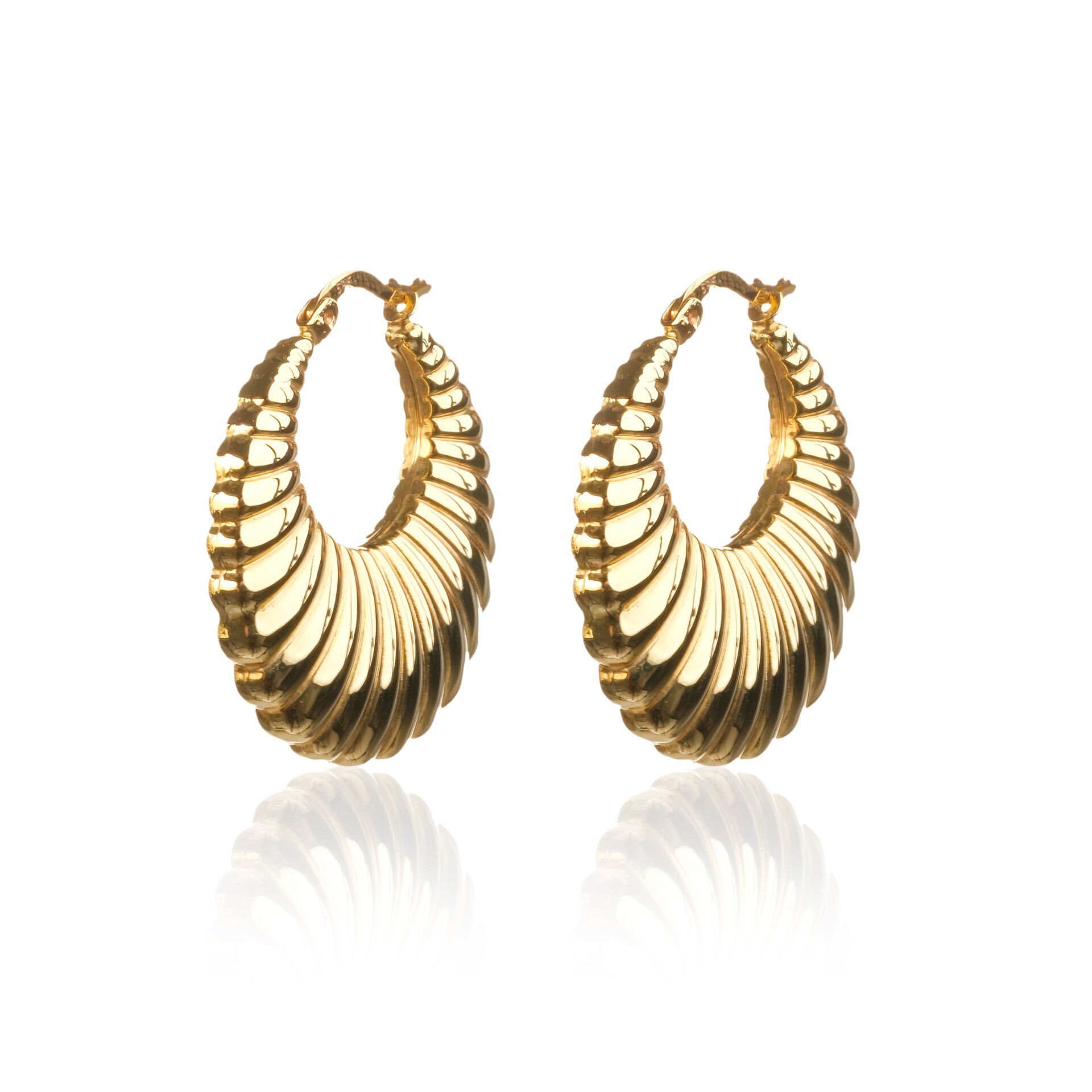 14 Ayar Altın İstiridye Küpe