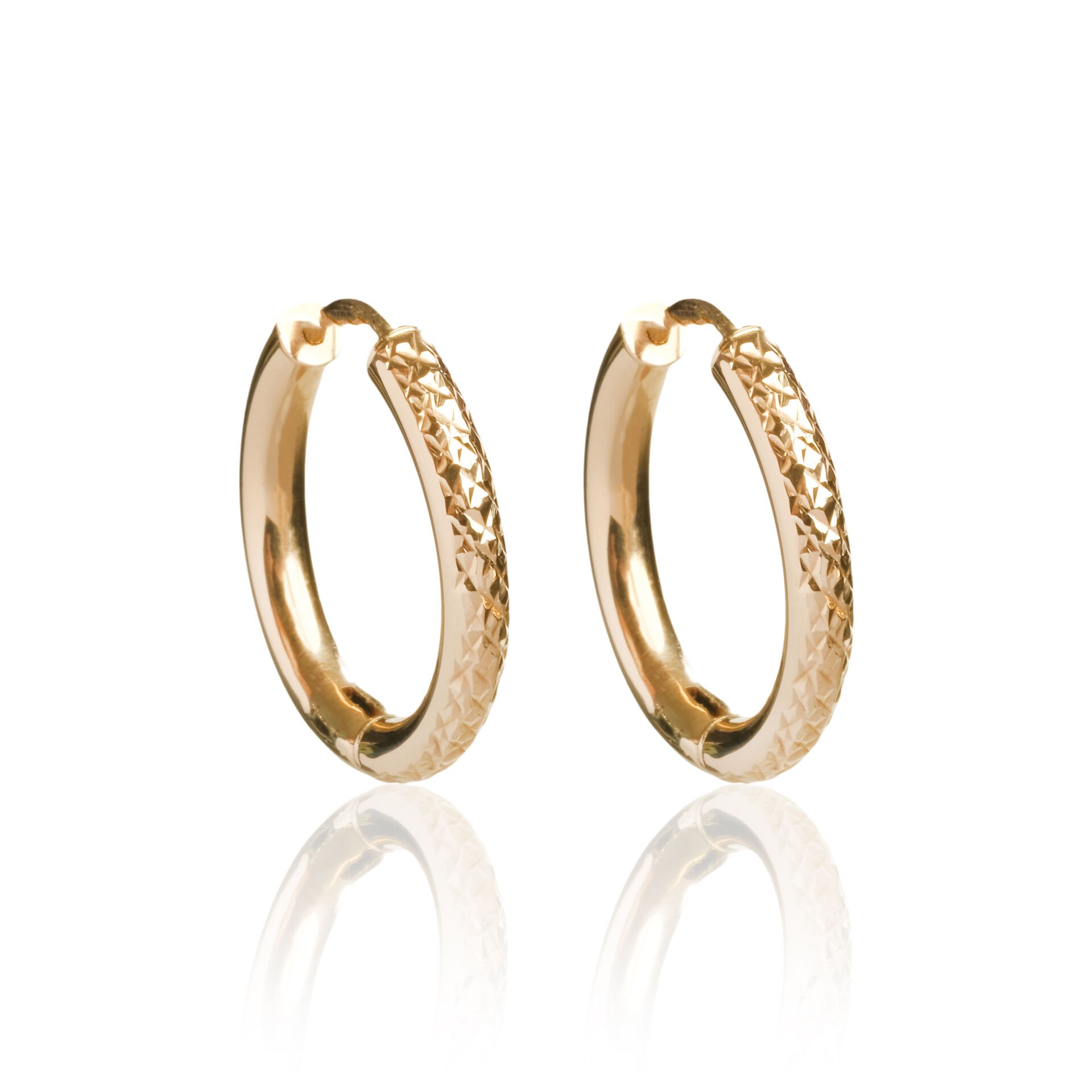 14 Ayar Altın Lazer Kesim Detaylı Halka Küpe