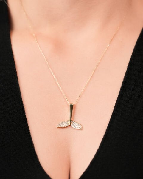 14 Ayar Altın Taşlı Balina Kuyruğu Kolye