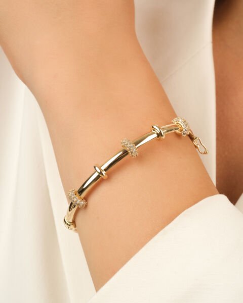 14 Ayar Altın Taşlı Halka Tasarım Kelepçe