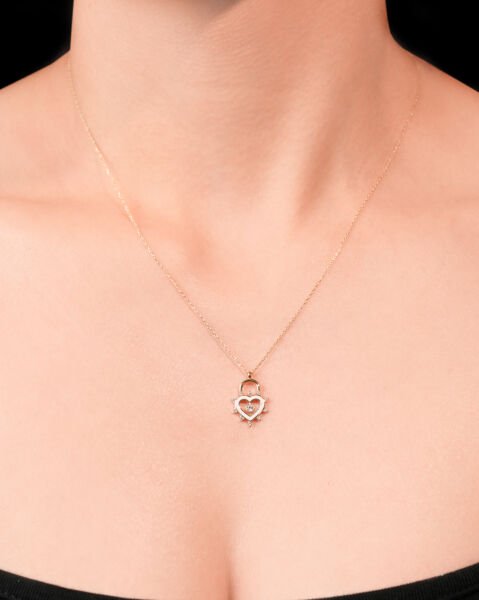 14 Ayar Altın Taşlı Kalp Kilit Kolye