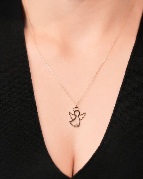 14 Ayar Altın Taşlı Melek Kolye