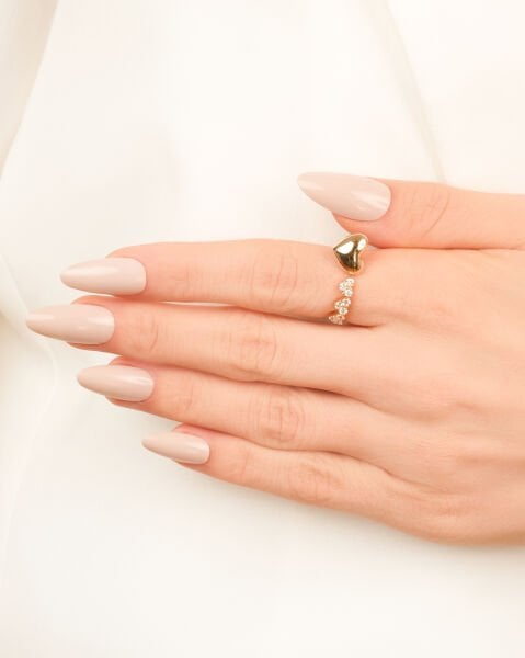 14 Ayar Altın Kalp Figürlü Taşlı Yüzük