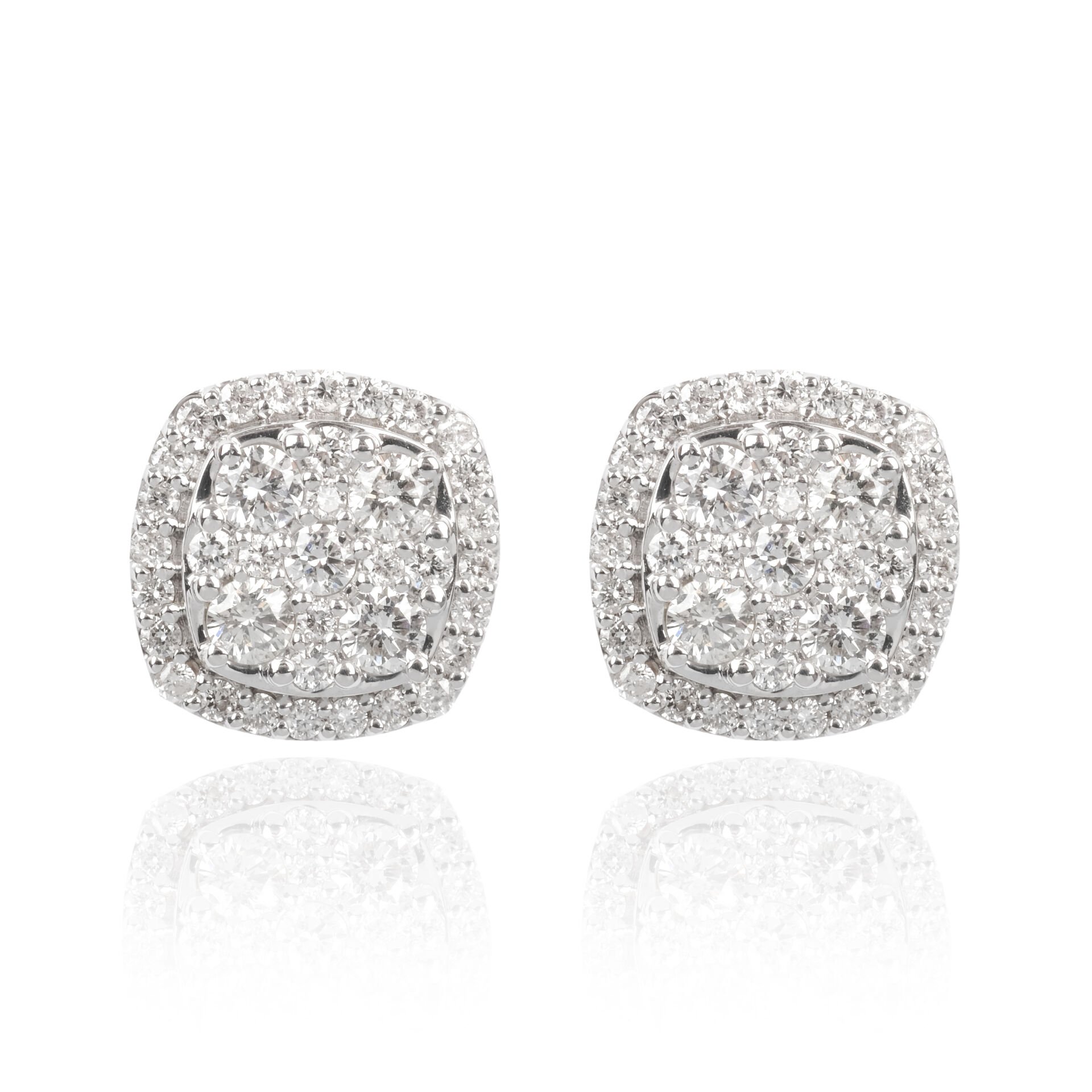 Pırlanta Reina Model Küpe