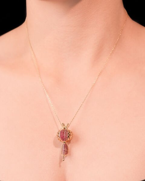 14 Ayar Altın Açılabilen Özel Tasarım Nar Kolye