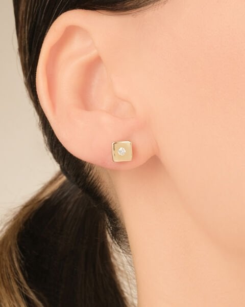 14 Ayar Altın Kare Form Taşlı Küpe