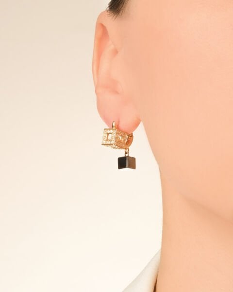 14 Ayar Altın Roberto Bravo Küp Form Taşlı Küpe