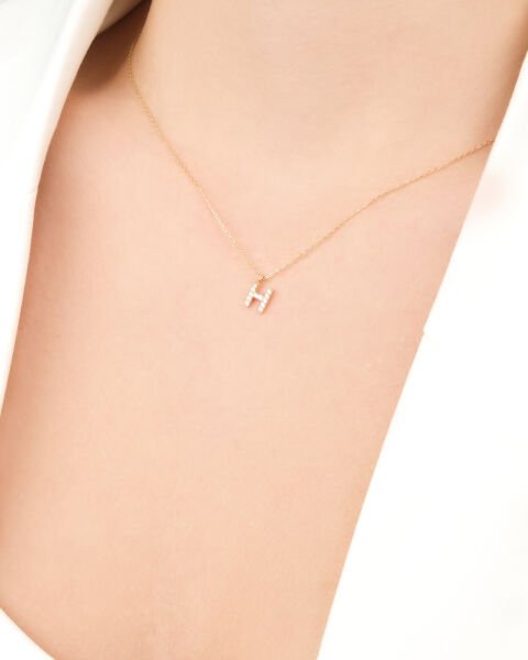 14 Ayar Altın Taşlı H Harfi Kadın Kolye