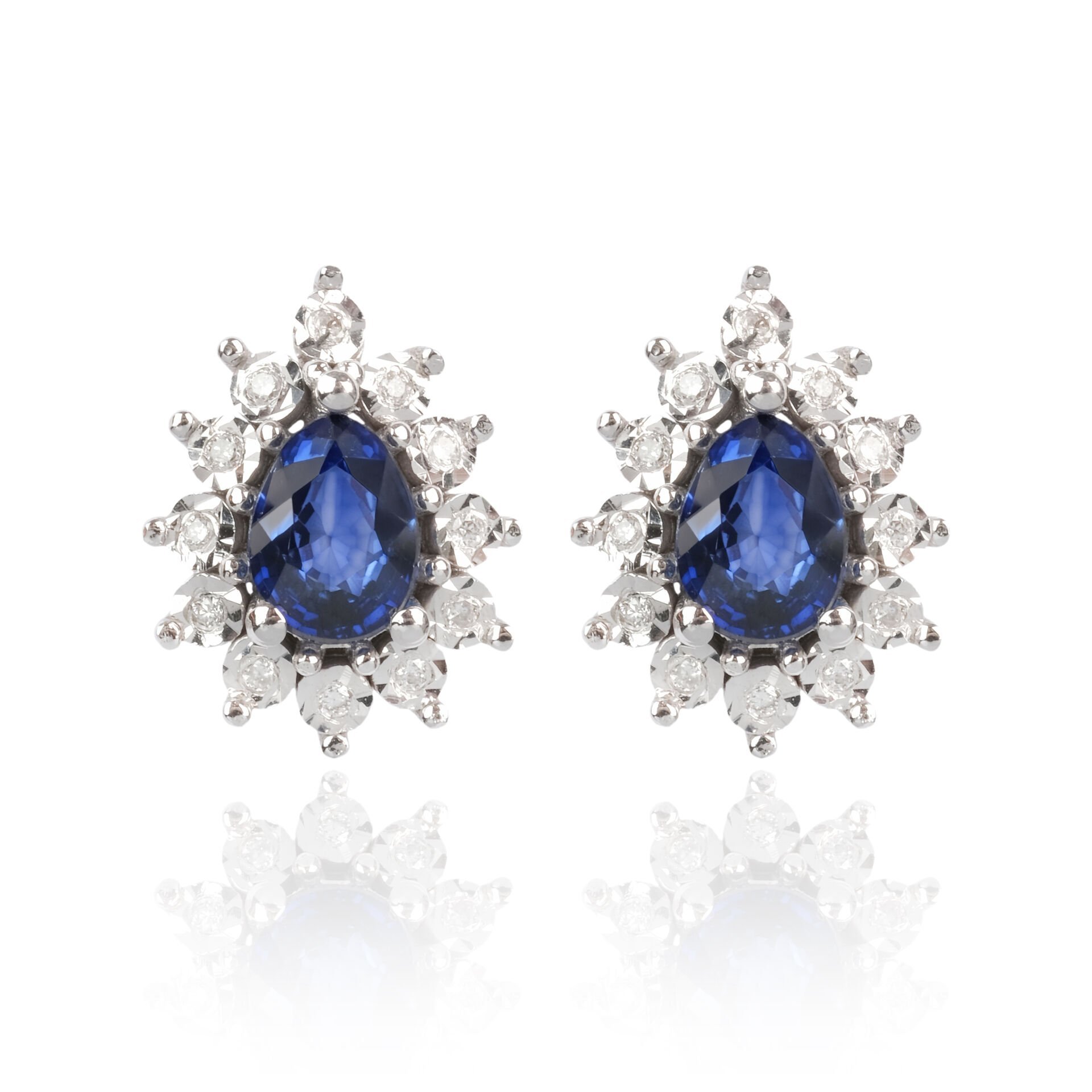 Pırlanta Safir Taşlı Damla Model Küpe