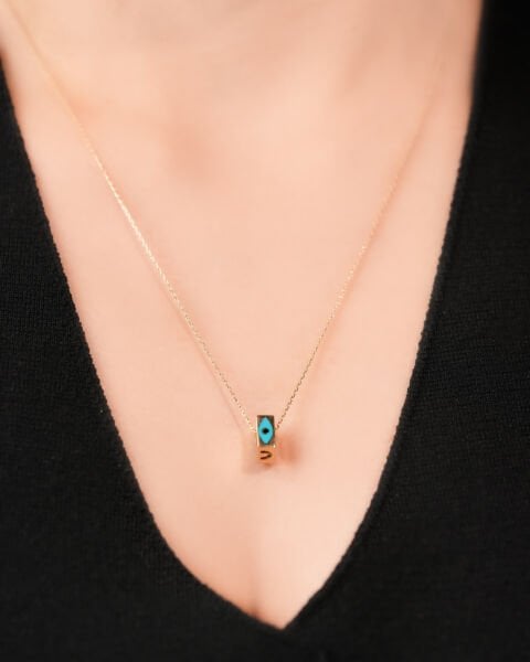 14 Ayar Altın Küp Şans Kolye