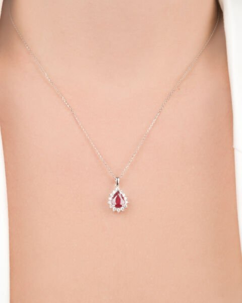 Pırlanta Yakut Taşlı Damla Model Set